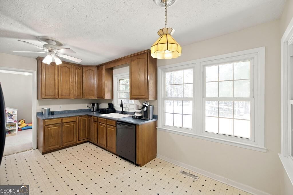 103 Brittwod Court Warner Robins GA 31088