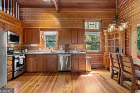517 Ridge Road Blue Ridge GA 30513