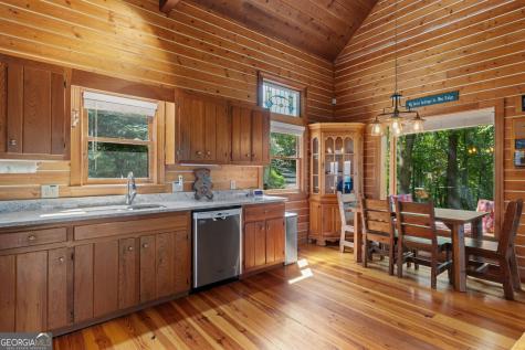 517 Ridge Road Blue Ridge GA 30513