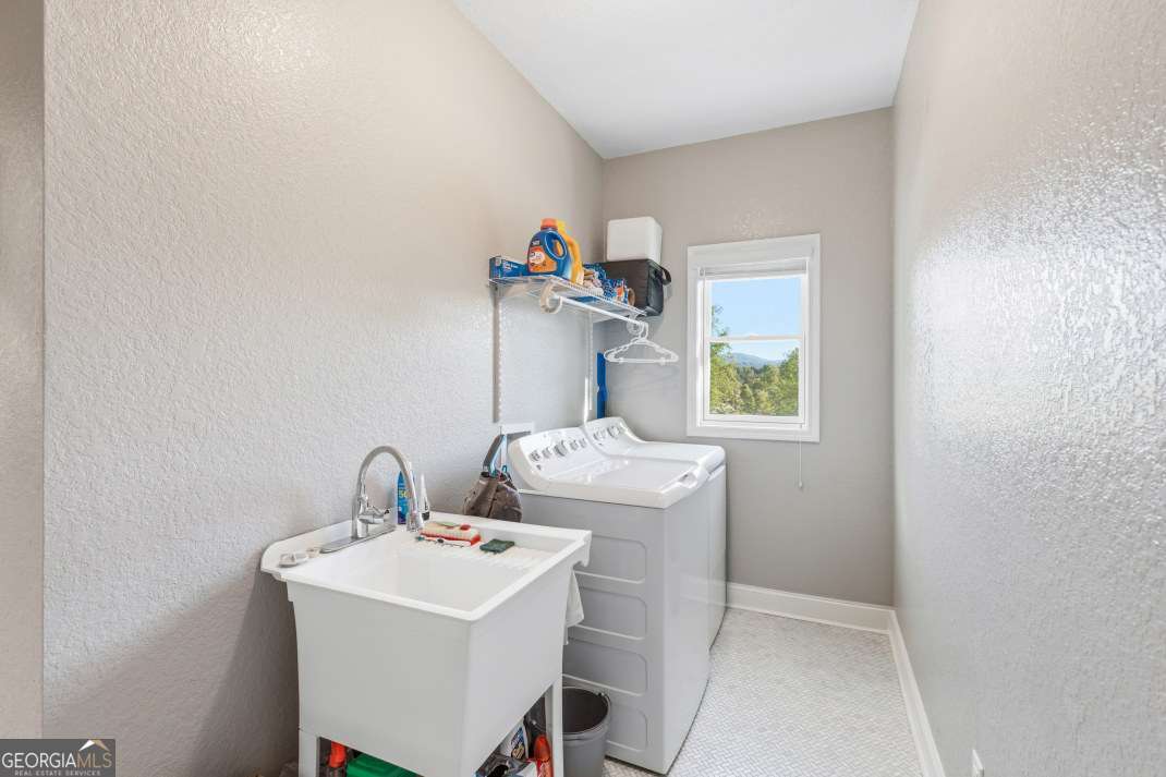 128 Gray Eagle Lane Blairsville GA 30512