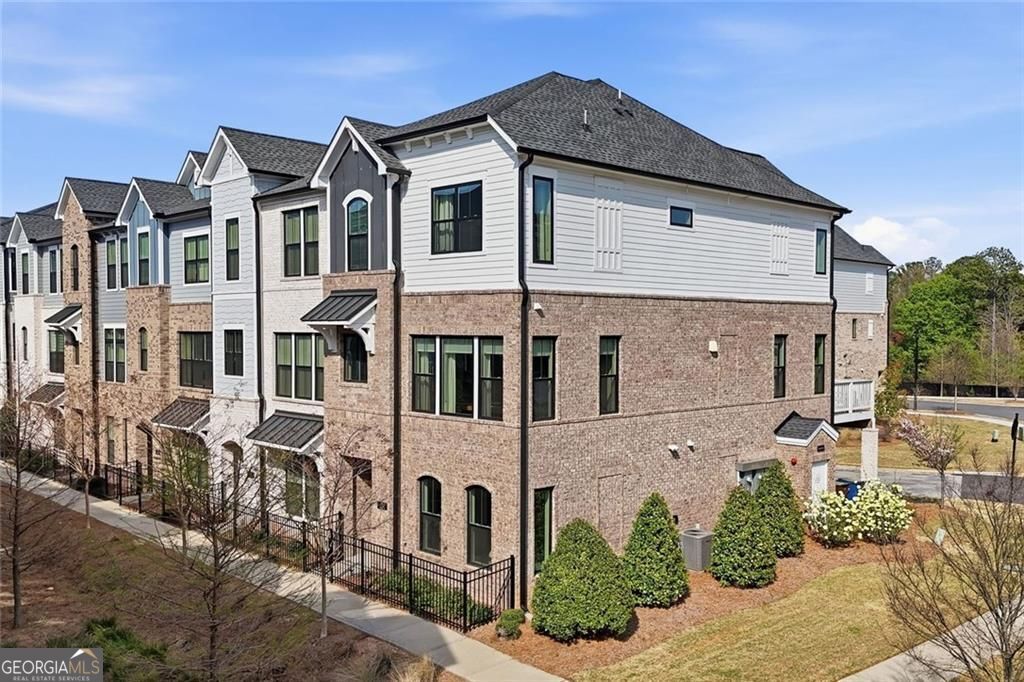 405 Ashbury Drive Roswell GA 30076