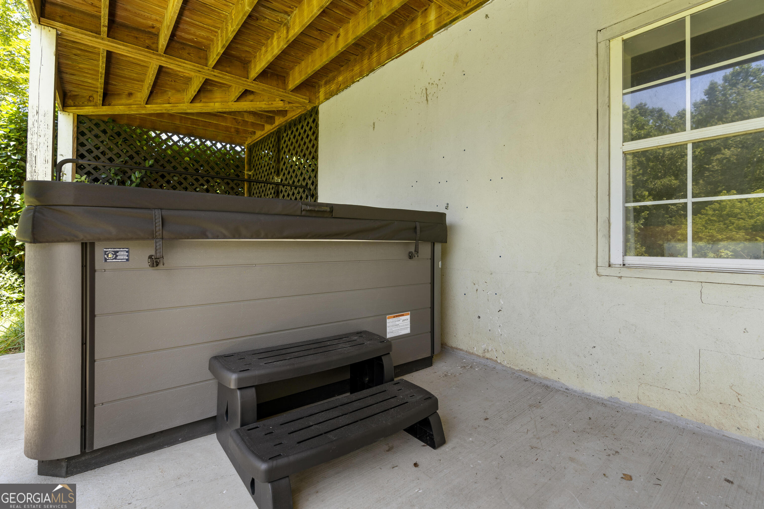 3967 C Loggins Road Gainesville GA 30506