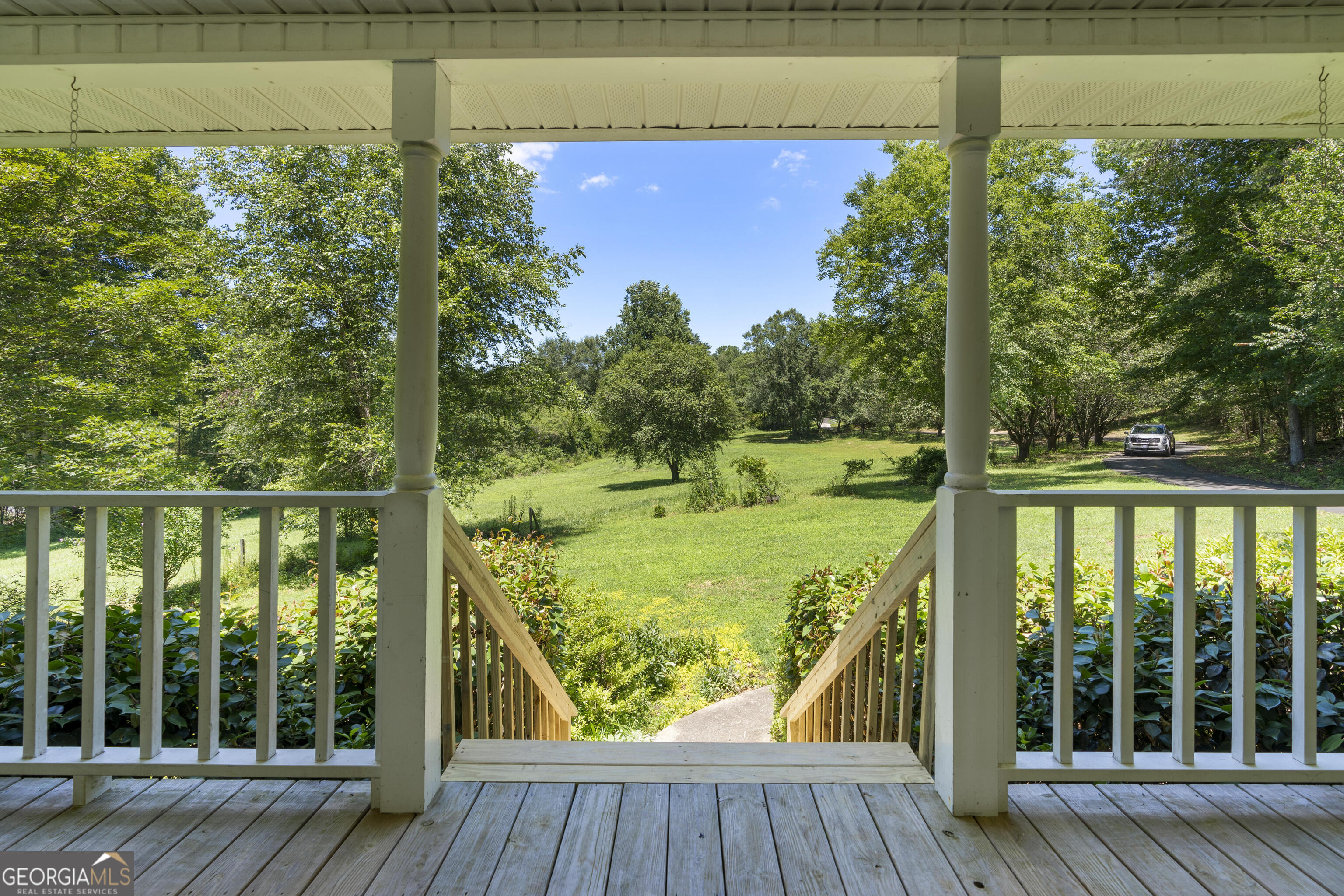 3967 C Loggins Road Gainesville GA 30506