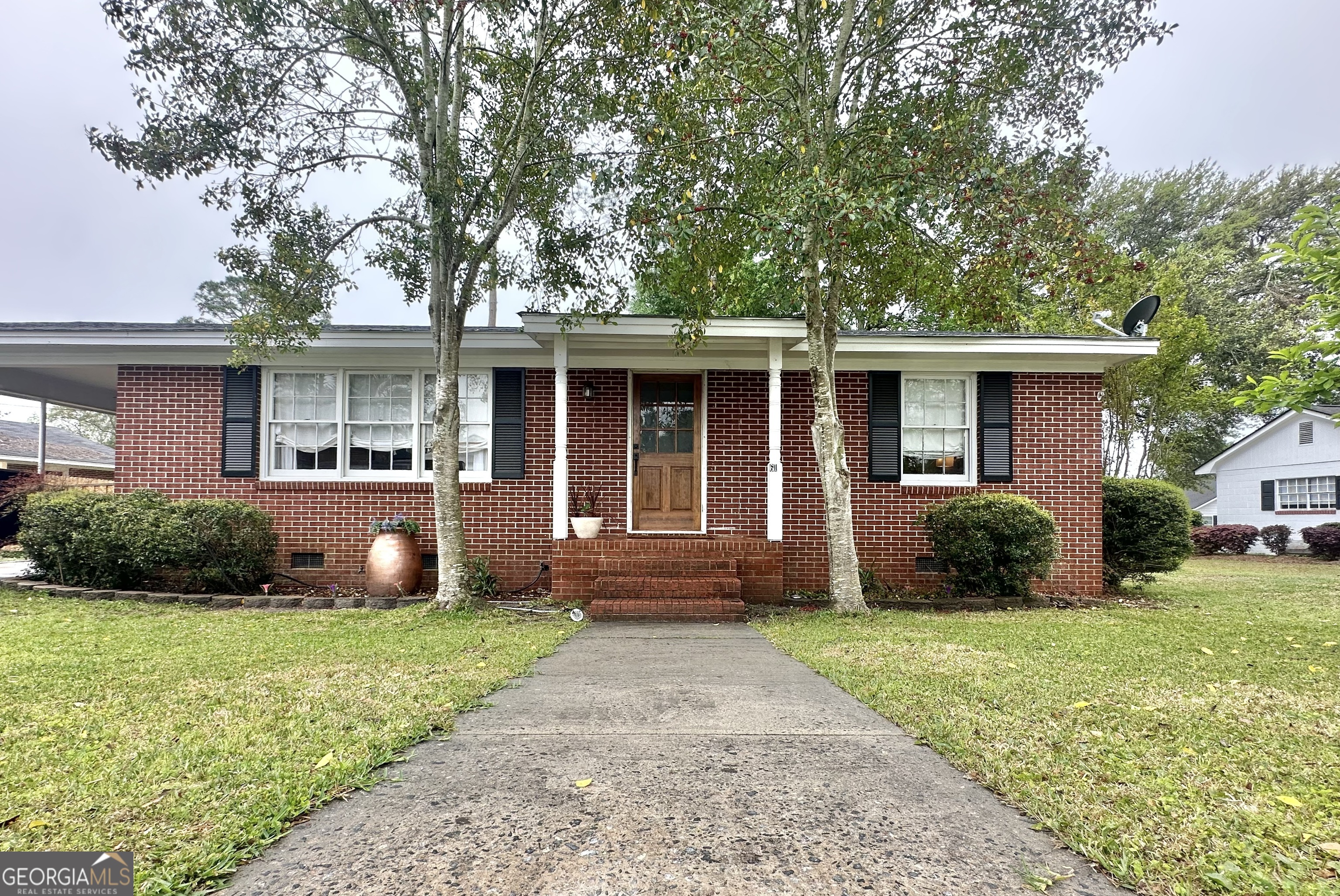 61 W Bruce Street Mcrae-helena GA 31055
