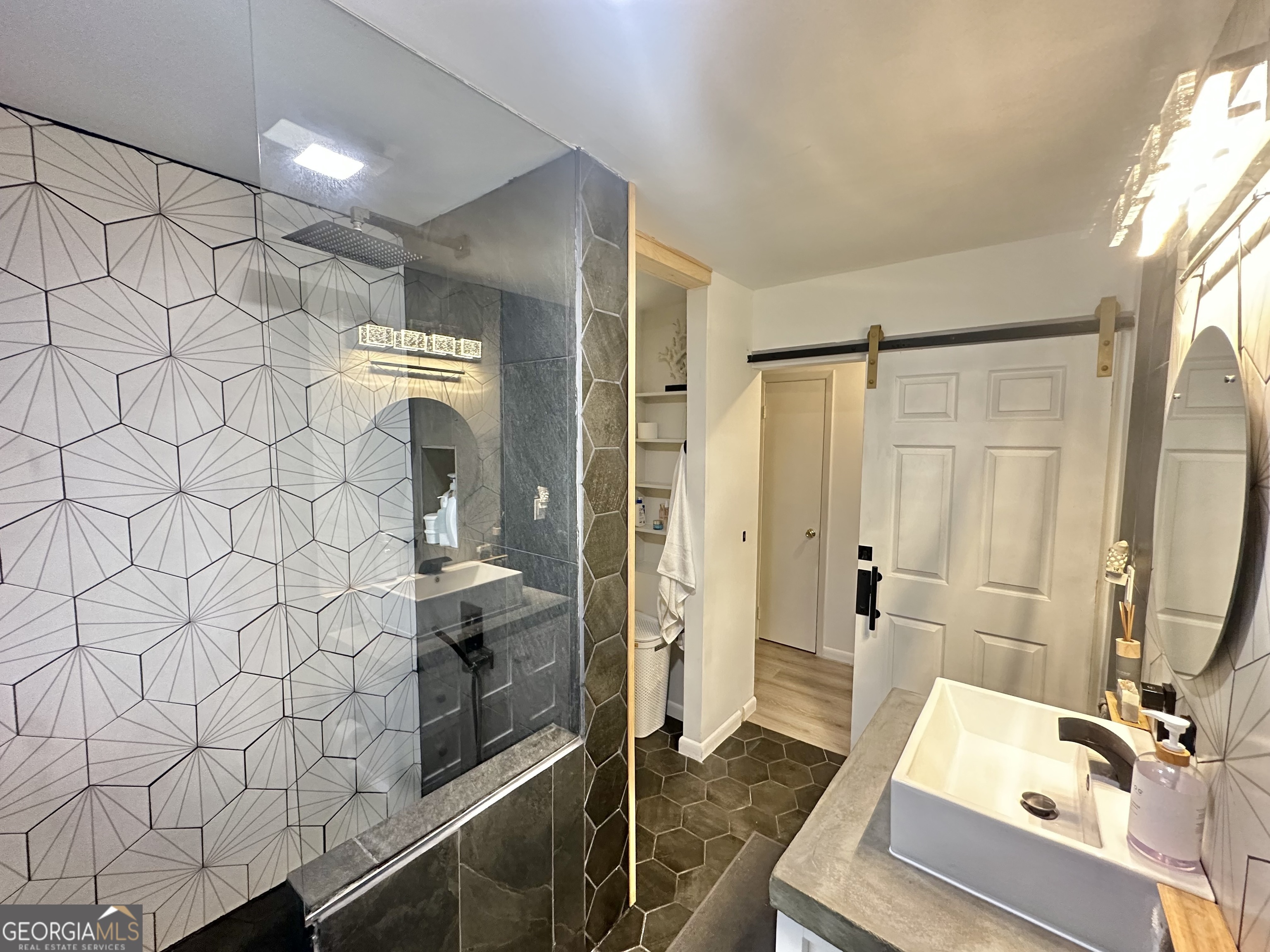 61 W Bruce Street Mcrae-helena GA 31055