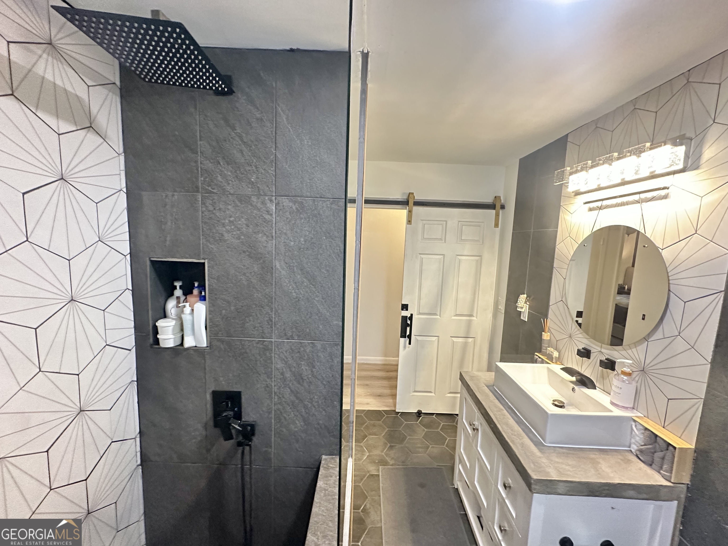 61 W Bruce Street Mcrae-helena GA 31055