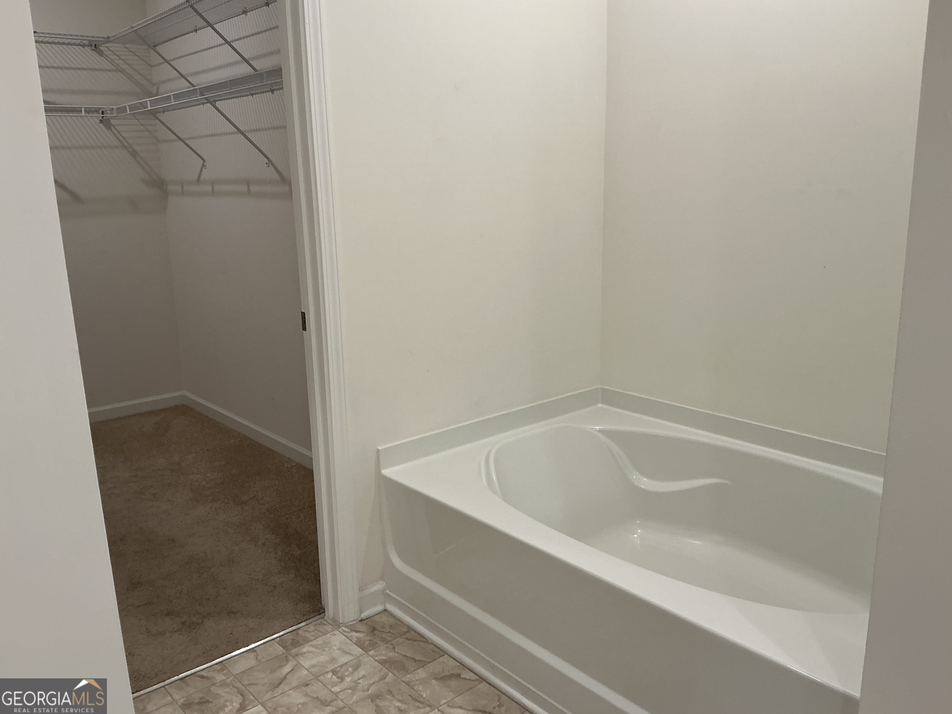 2237 Pelham Pass Dacula GA 30019