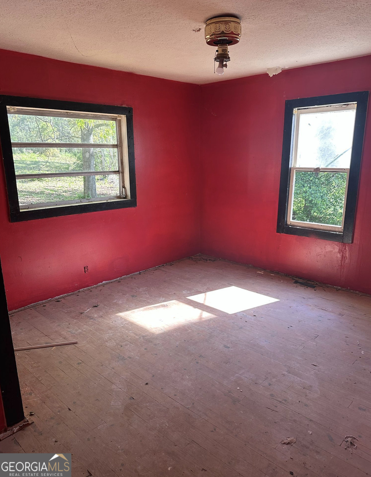 1099 Warren Drive Riverdale GA 30296