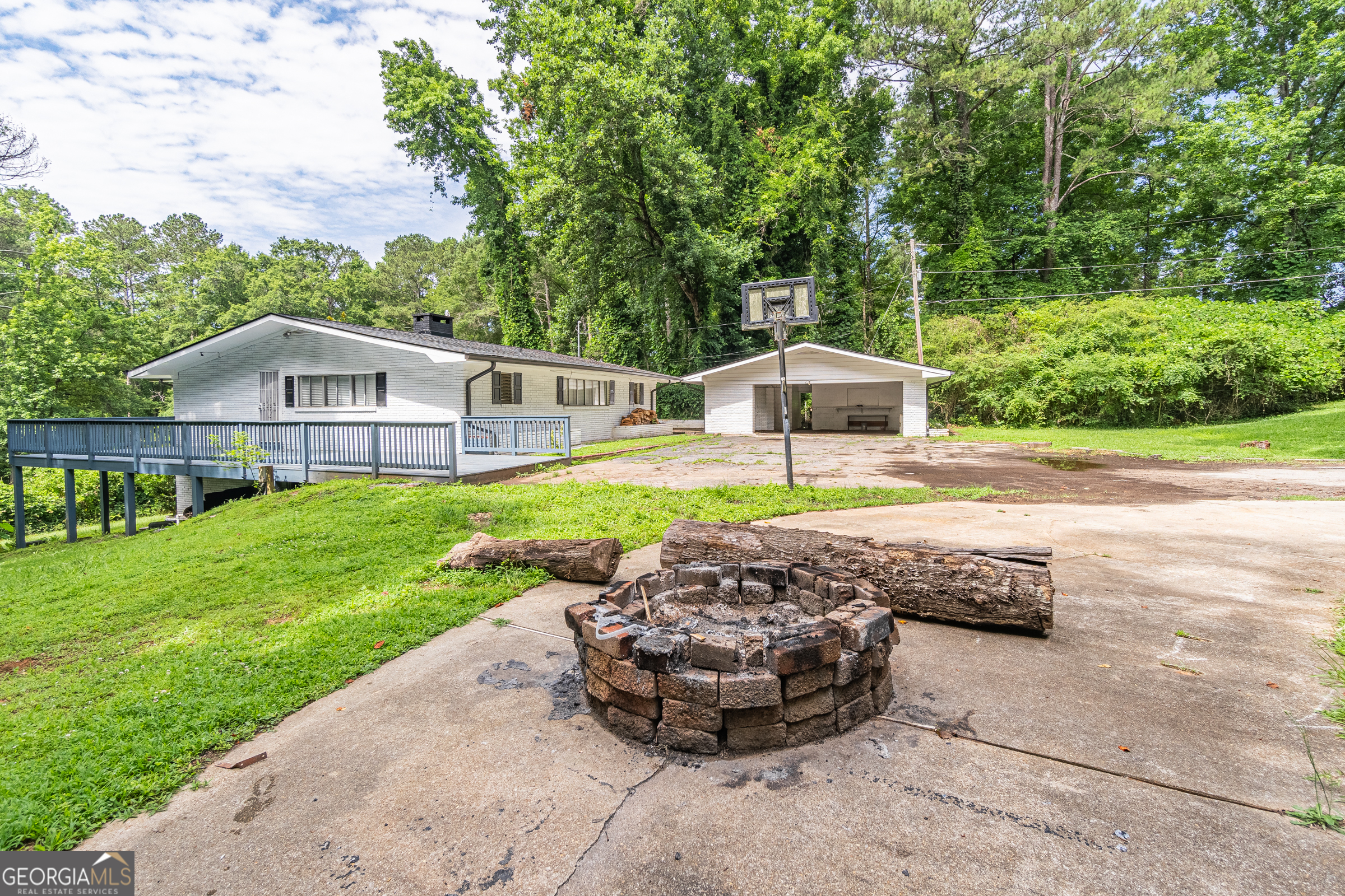 8035 Rockbridge Road Lithonia GA 30058