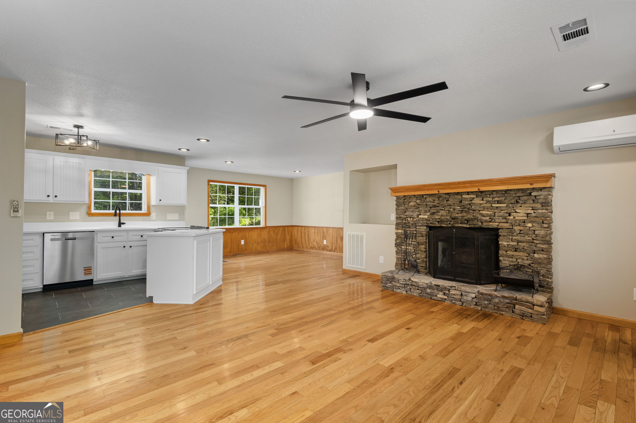2960 Trackrock Church Road Blairsville GA 30512