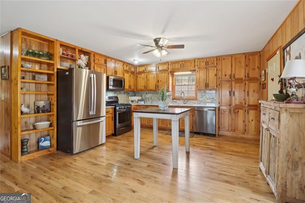 2308 Rackley Road Ellijay GA 30536