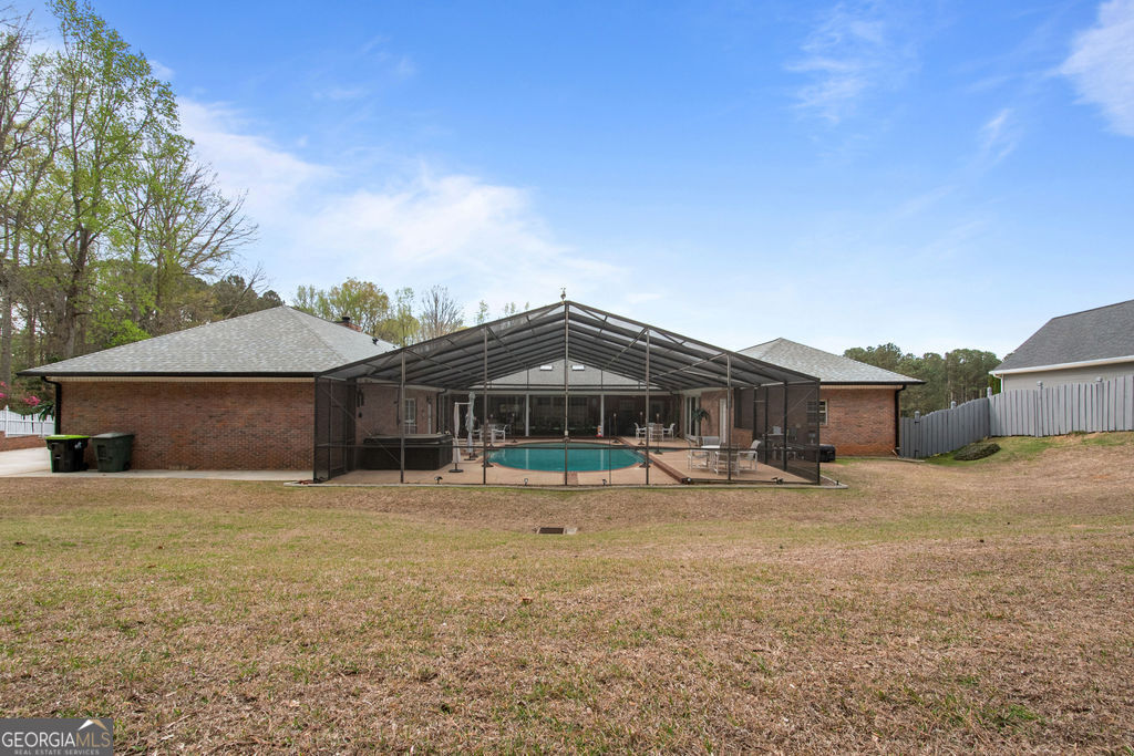 160 Victoria Drive Fayetteville GA 30214