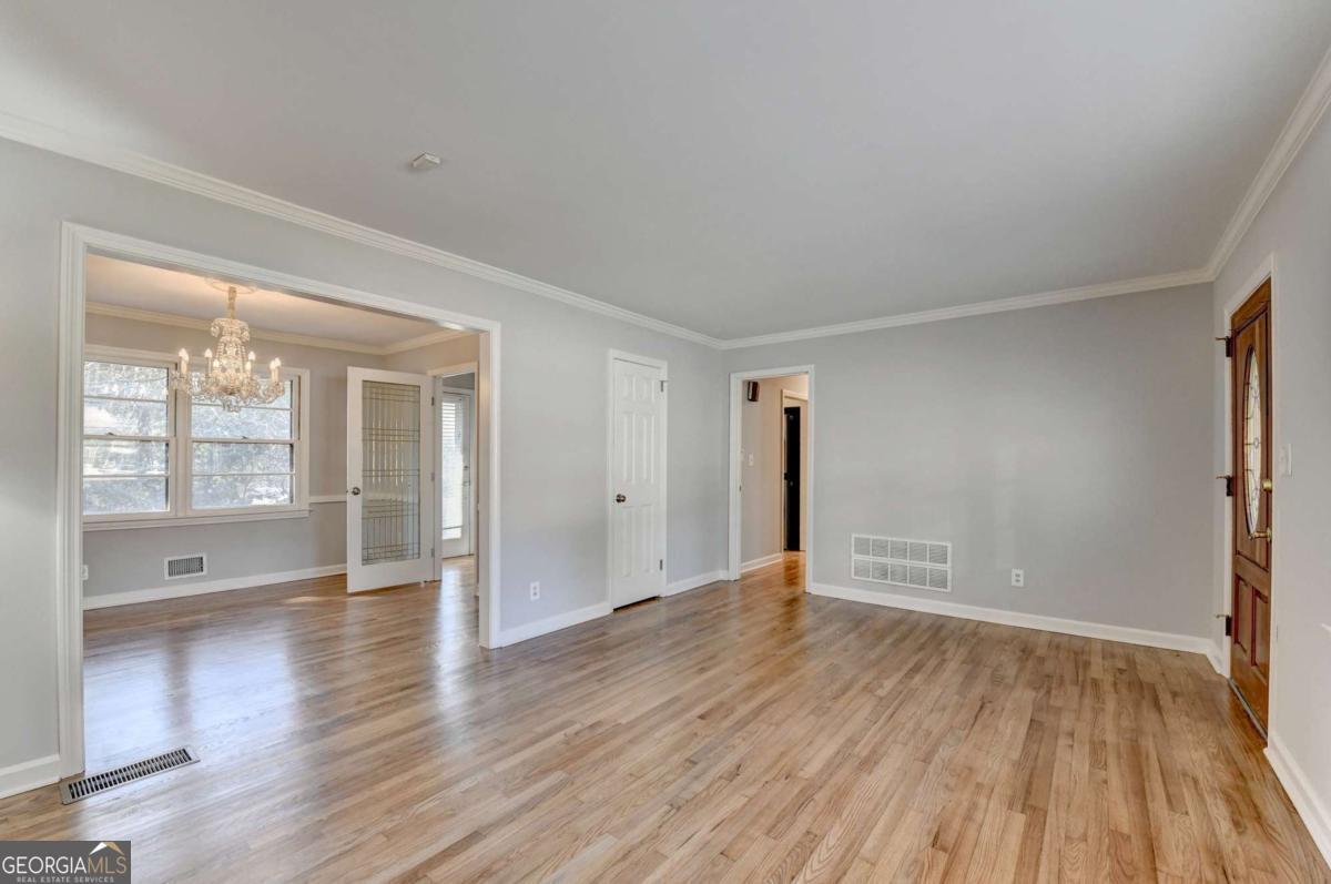 1154 Arbordale Drive Decatur GA 30033