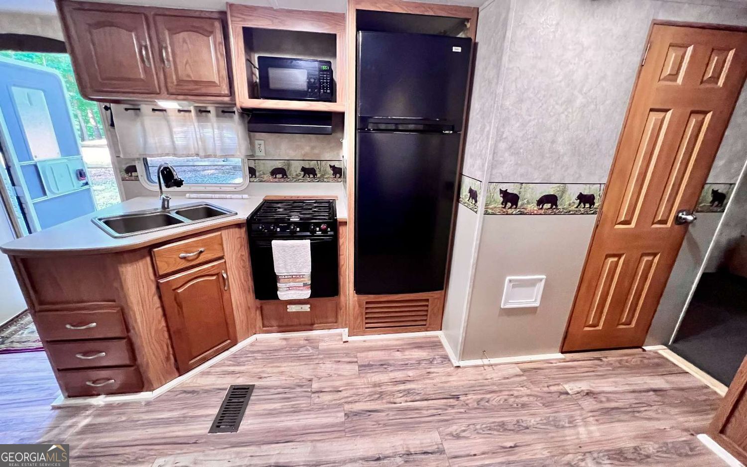171 10th Street Ellijay GA 30540