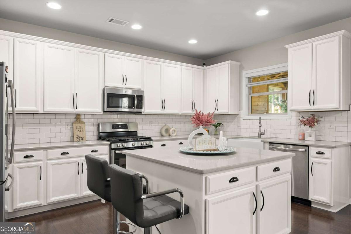 2228 Lakeview Bend Way Buford GA 30519