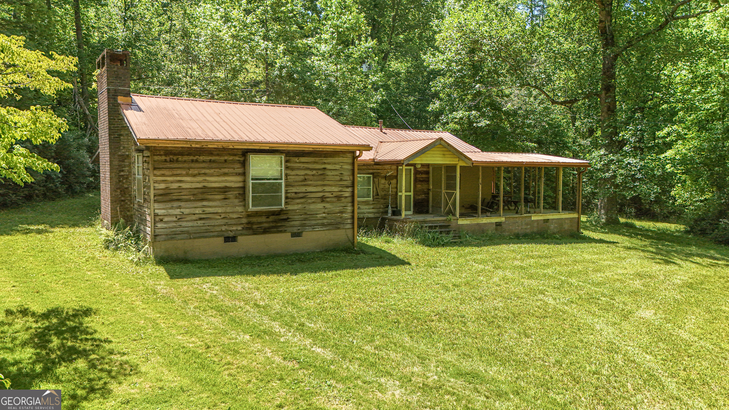 3 Derby Lane Cleveland GA 30528