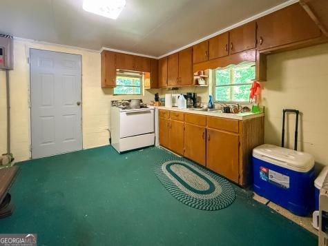 3 Derby Lane Cleveland GA 30528