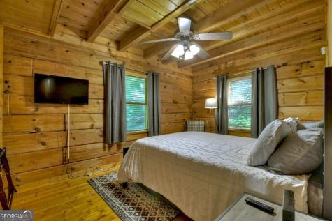 181 Ridge Circle Blue Ridge GA 30513