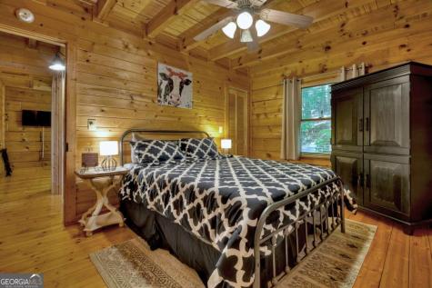 181 Ridge Circle Blue Ridge GA 30513