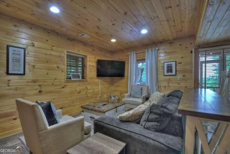 181 Ridge Circle Blue Ridge GA 30513
