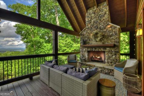181 Ridge Circle Blue Ridge GA 30513
