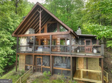181 Ridge Circle Blue Ridge GA 30513