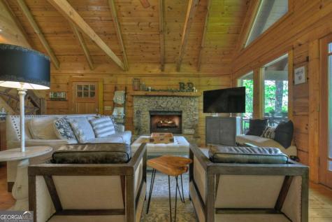 181 Ridge Circle Blue Ridge GA 30513