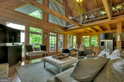 181 Ridge Circle Blue Ridge GA 30513