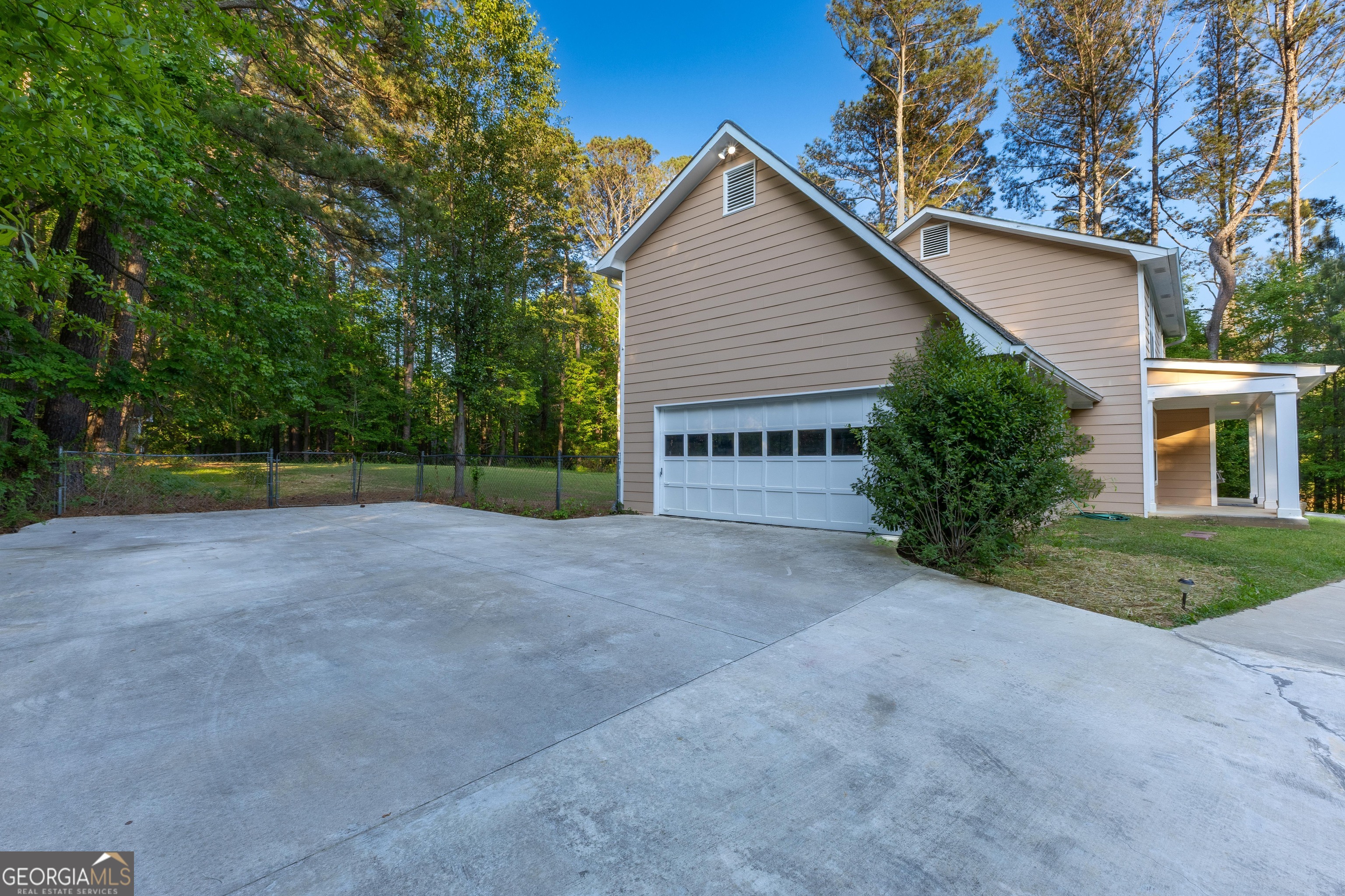 230 Whitney Way Fayetteville GA 30214