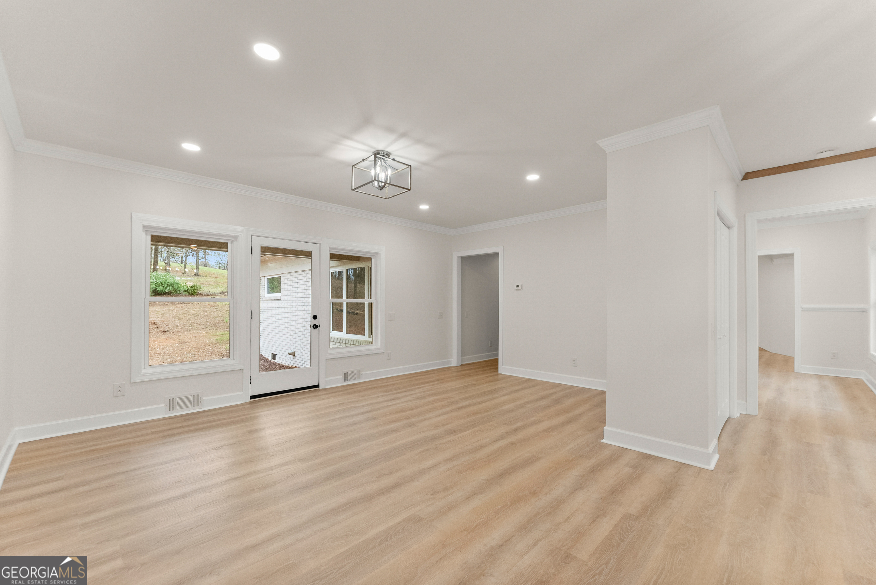 664 Chenocetah Drive Cornelia GA 30531