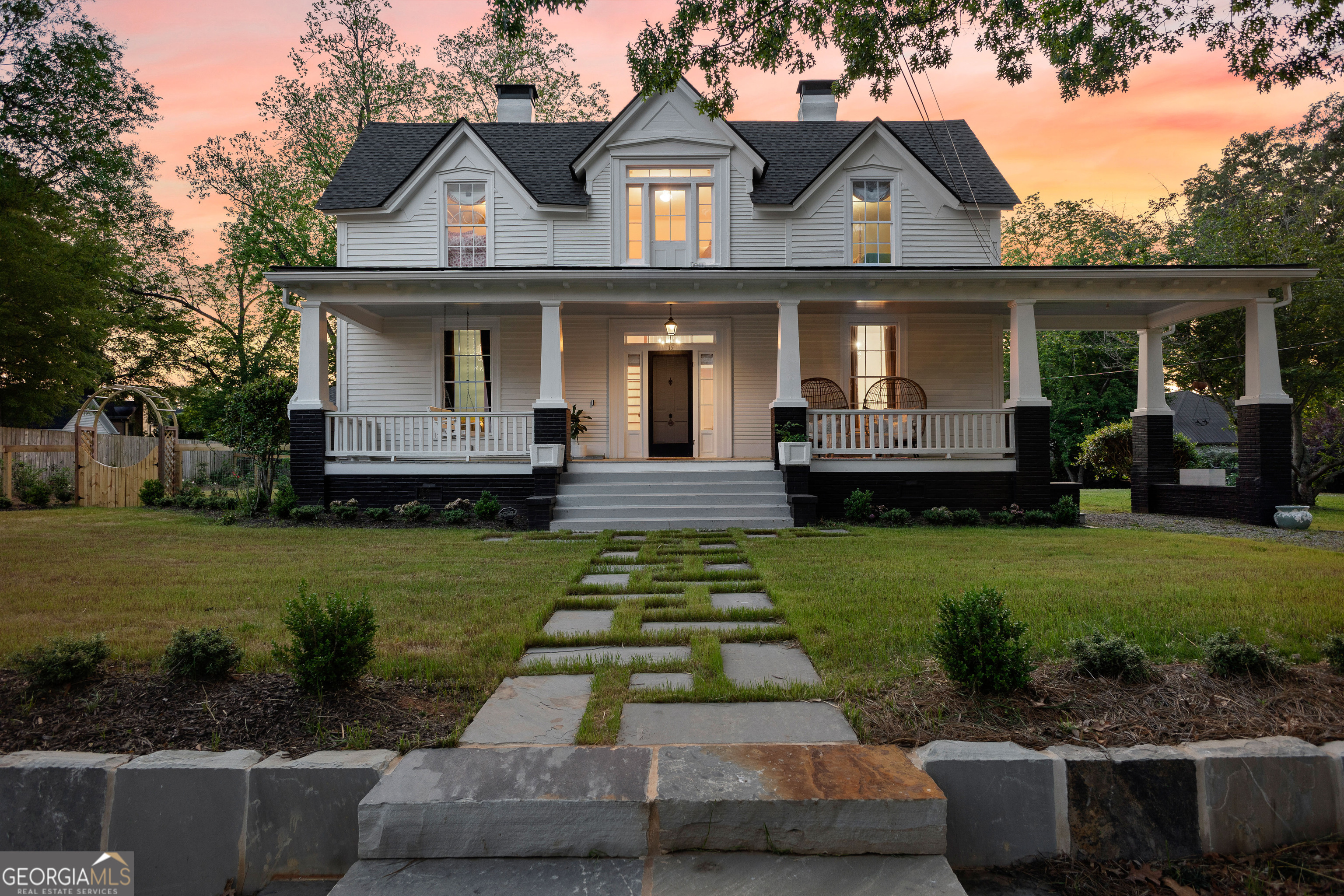 15 Robinson Street Newnan GA 30263