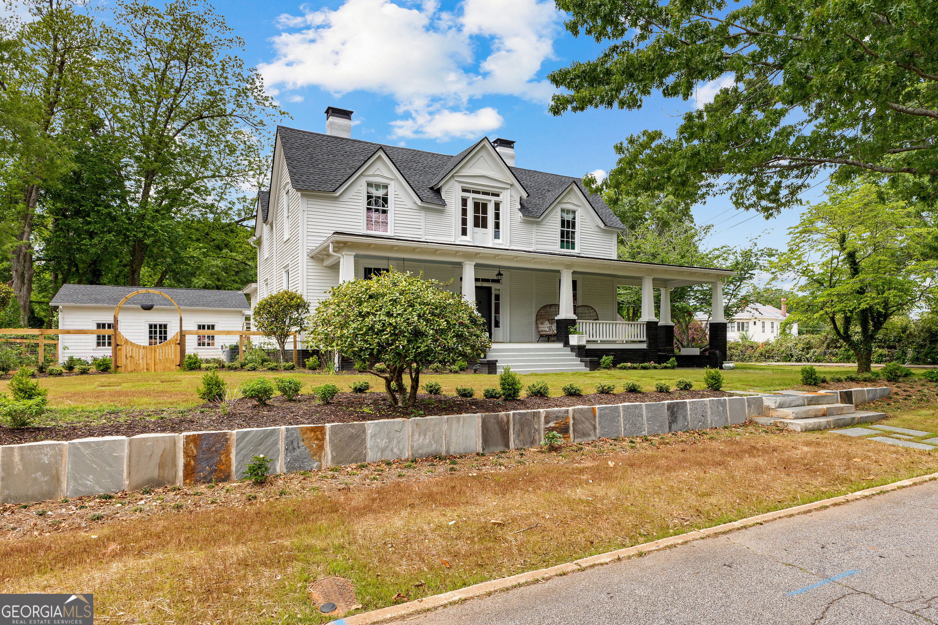 15 Robinson Street Newnan GA 30263
