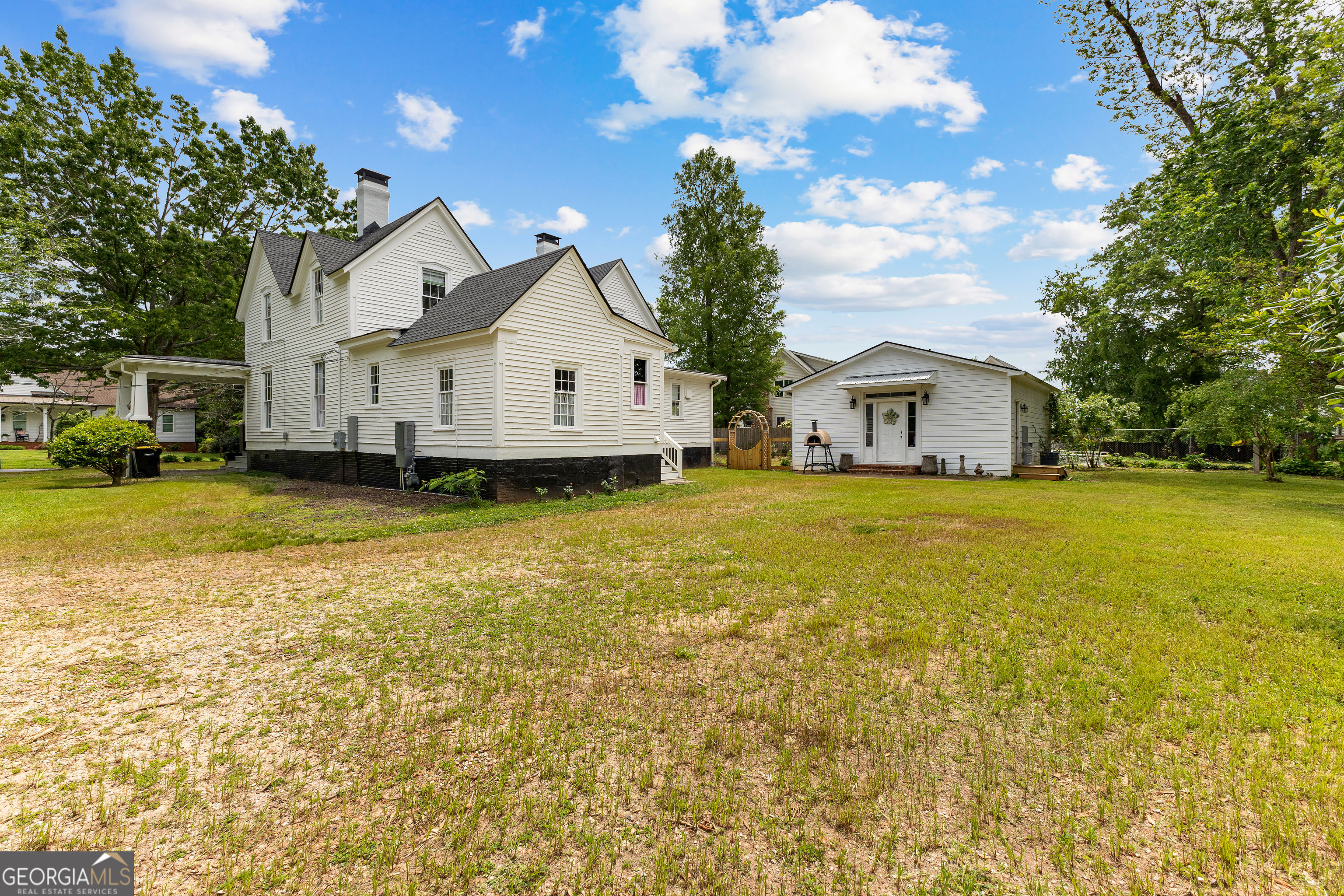 15 Robinson Street Newnan GA 30263