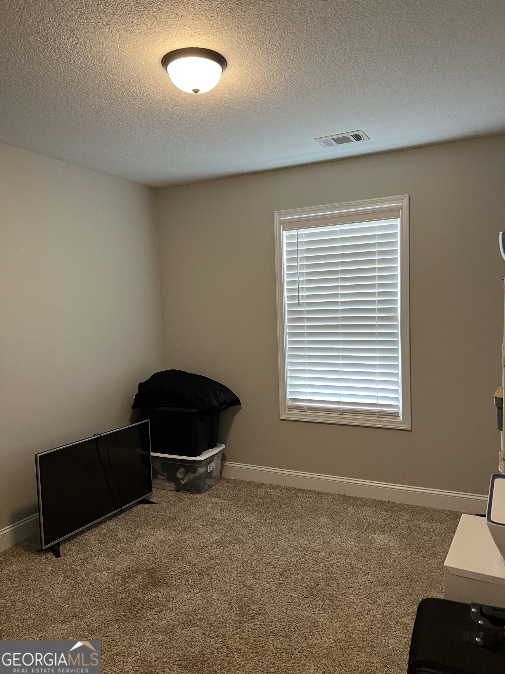 150 Paul Smith Road Hull GA 30646