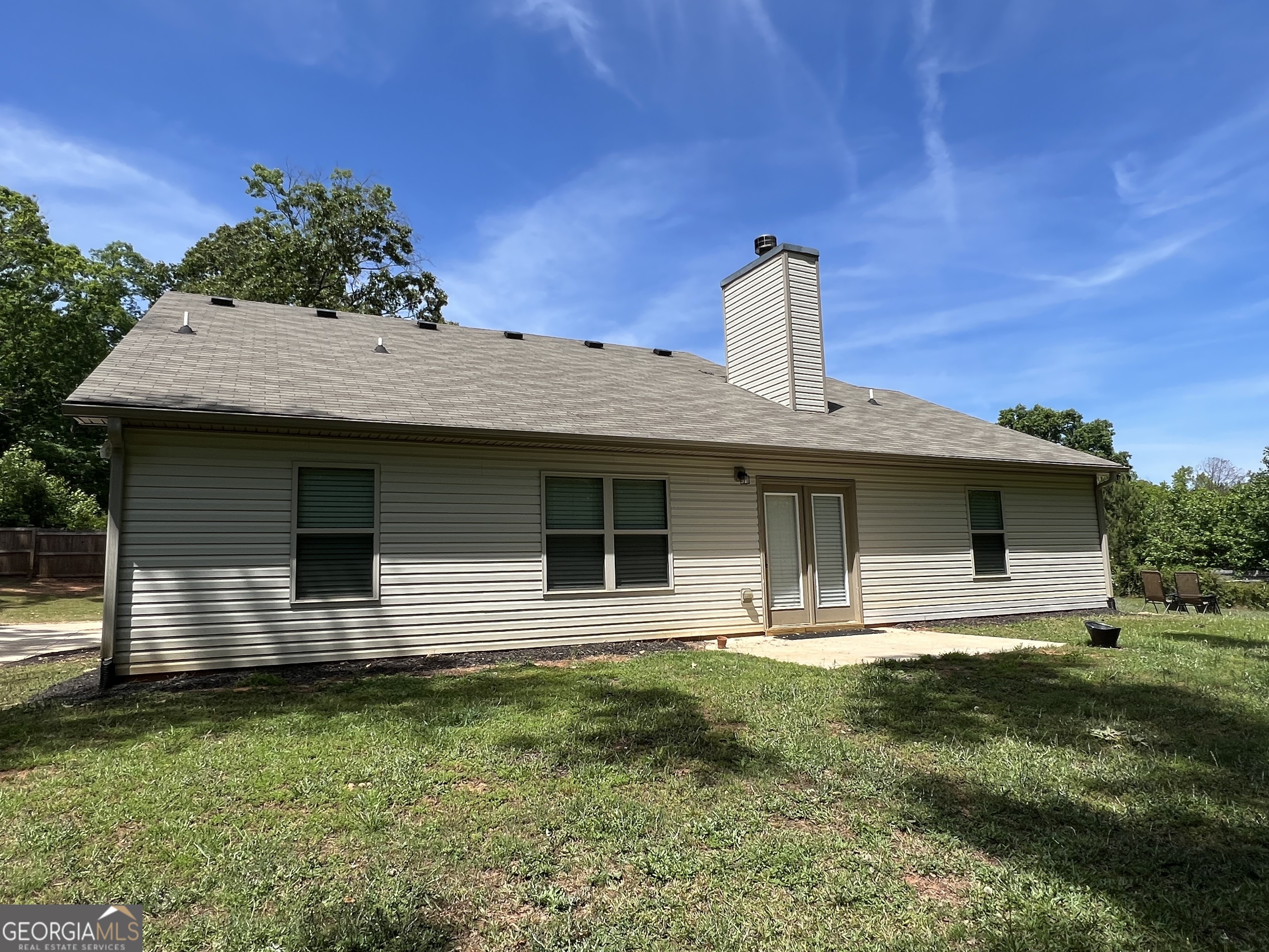 150 Paul Smith Road Hull GA 30646