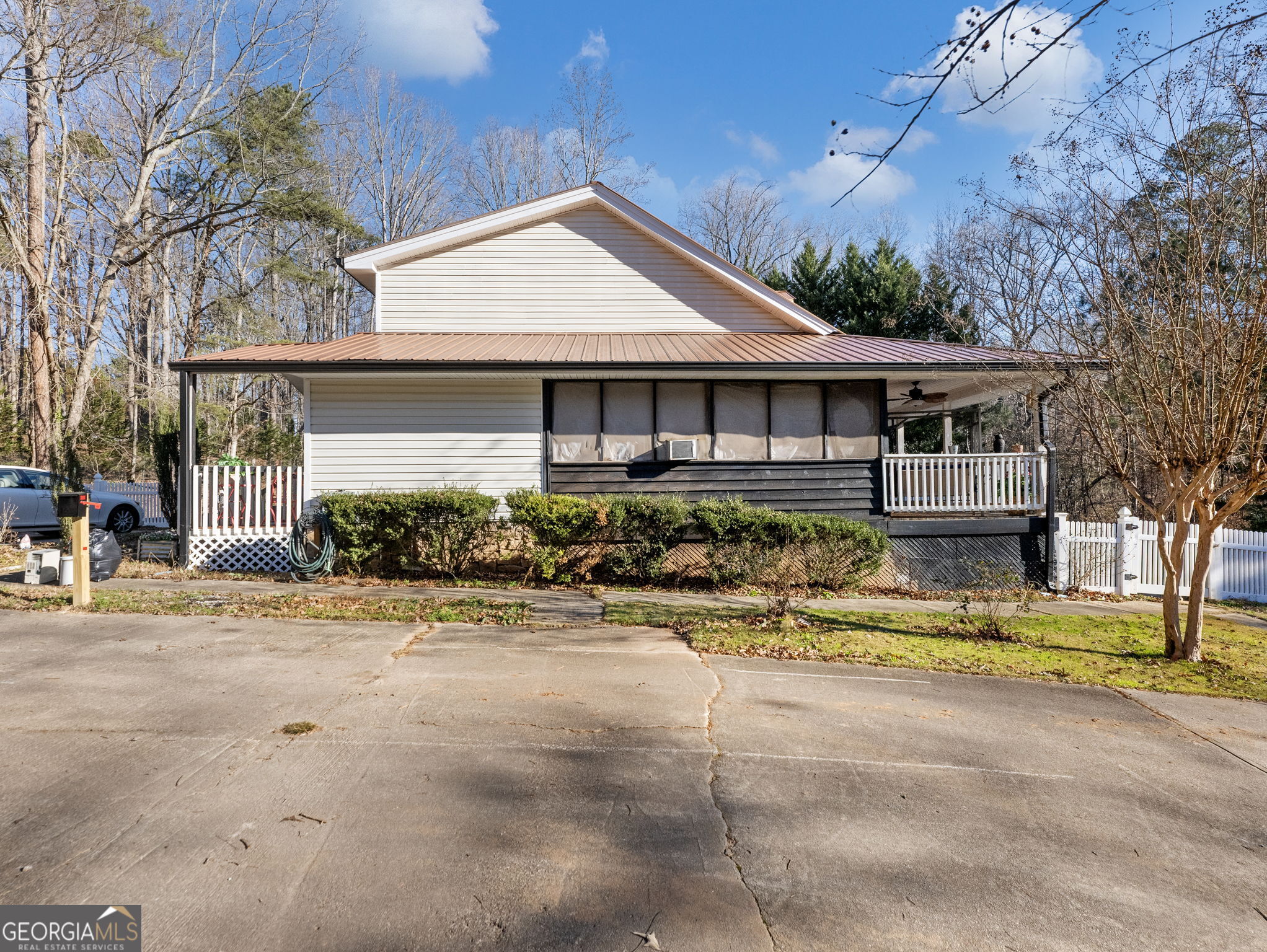 7389 Williams Road Flowery Branch GA 30542