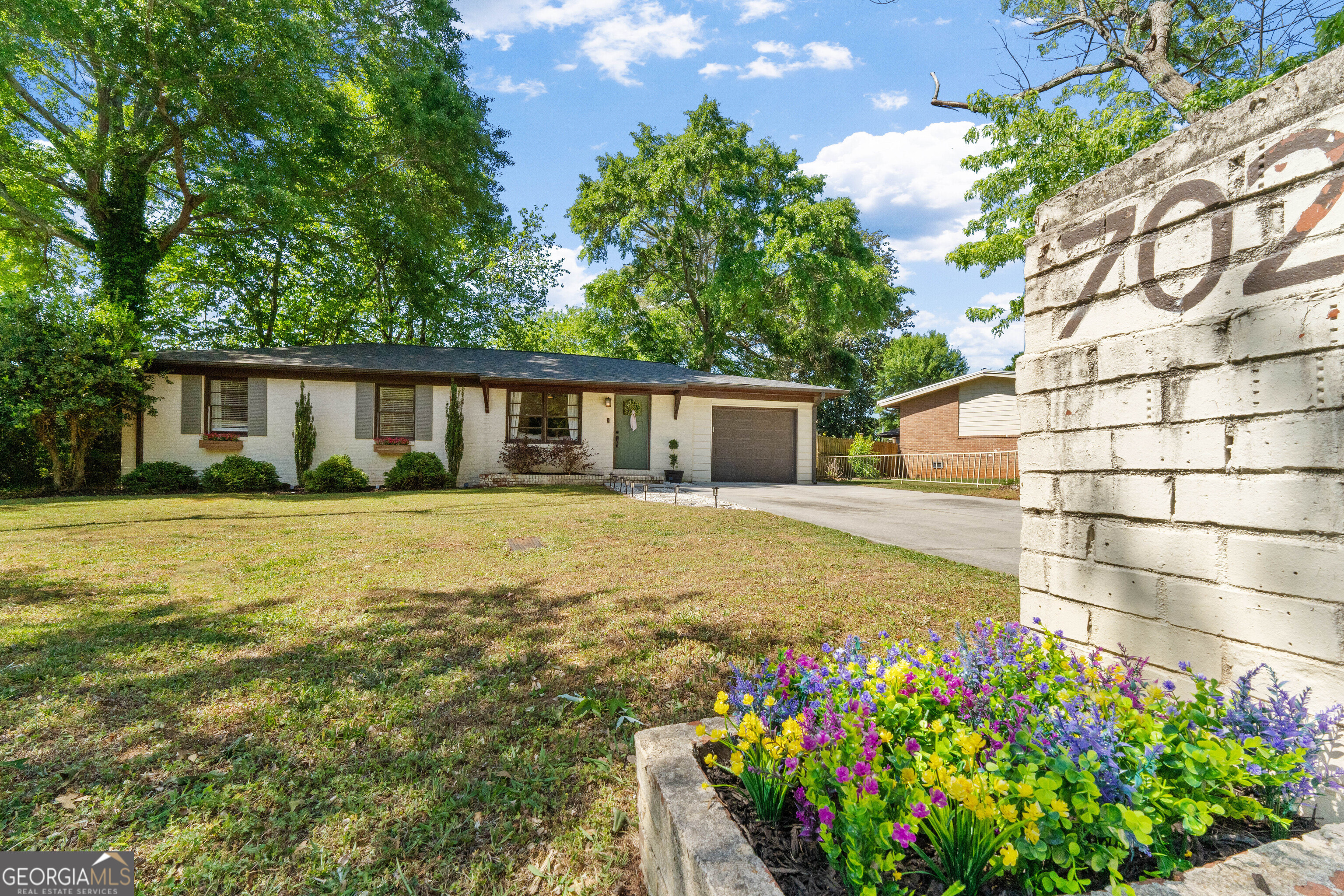 702 Burbank Drive SE Smyrna GA 30080
