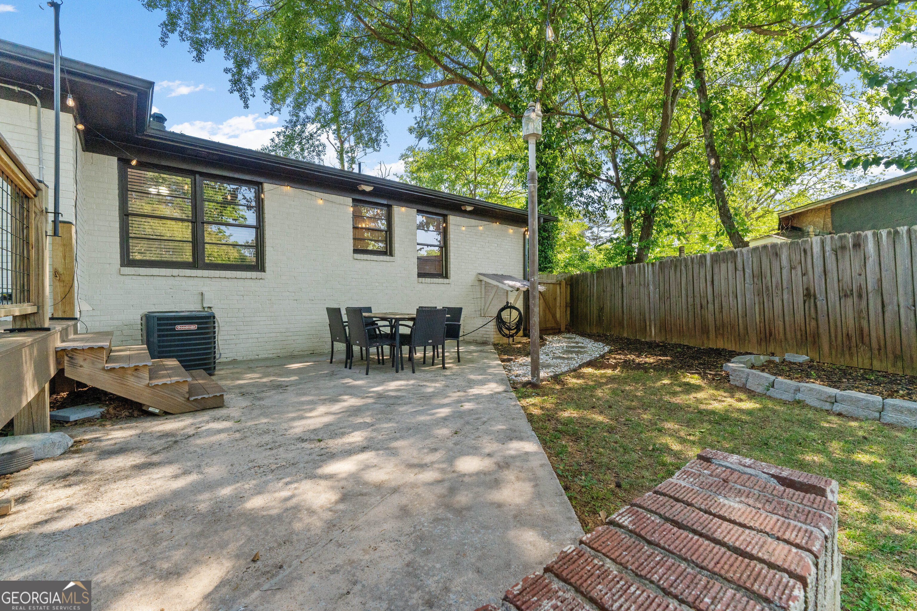 702 Burbank Drive SE Smyrna GA 30080