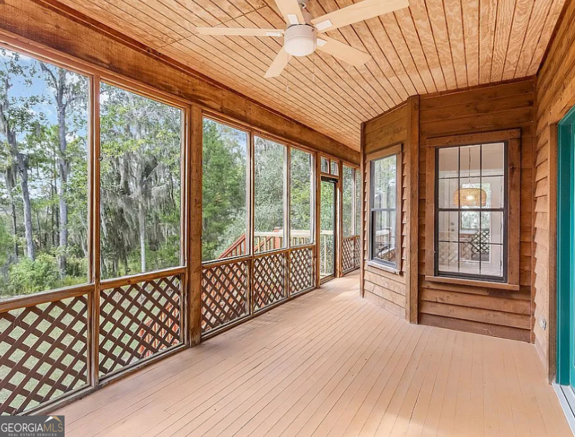 1525 W Black Island Road Darien GA 31305