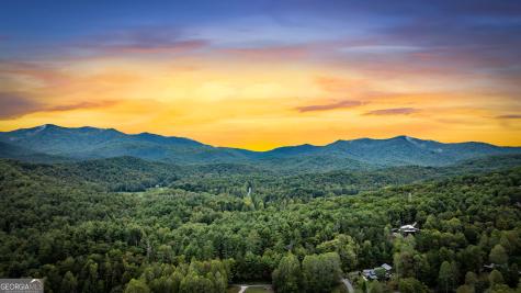 300 Cloudland Epworth GA 30541