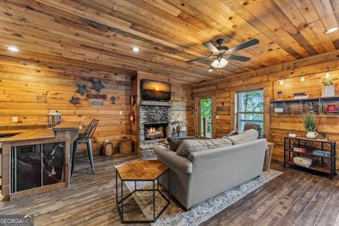300 Cloudland Epworth GA 30541