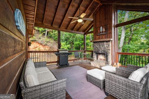 300 Cloudland Epworth GA 30541