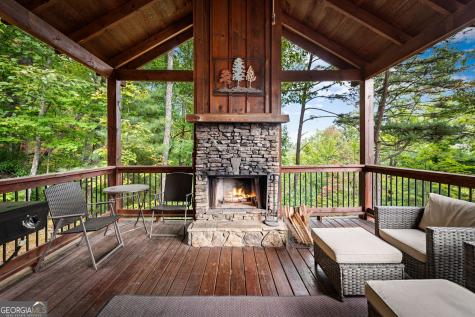 300 Cloudland Epworth GA 30541