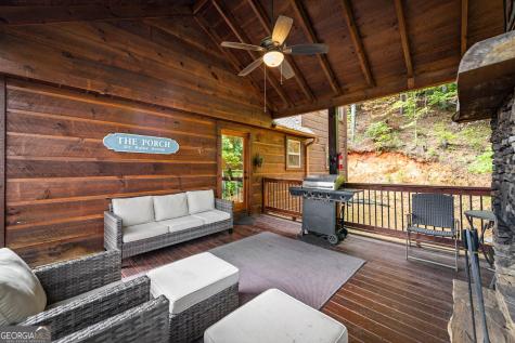 300 Cloudland Epworth GA 30541
