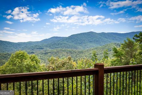 300 Cloudland Epworth GA 30541