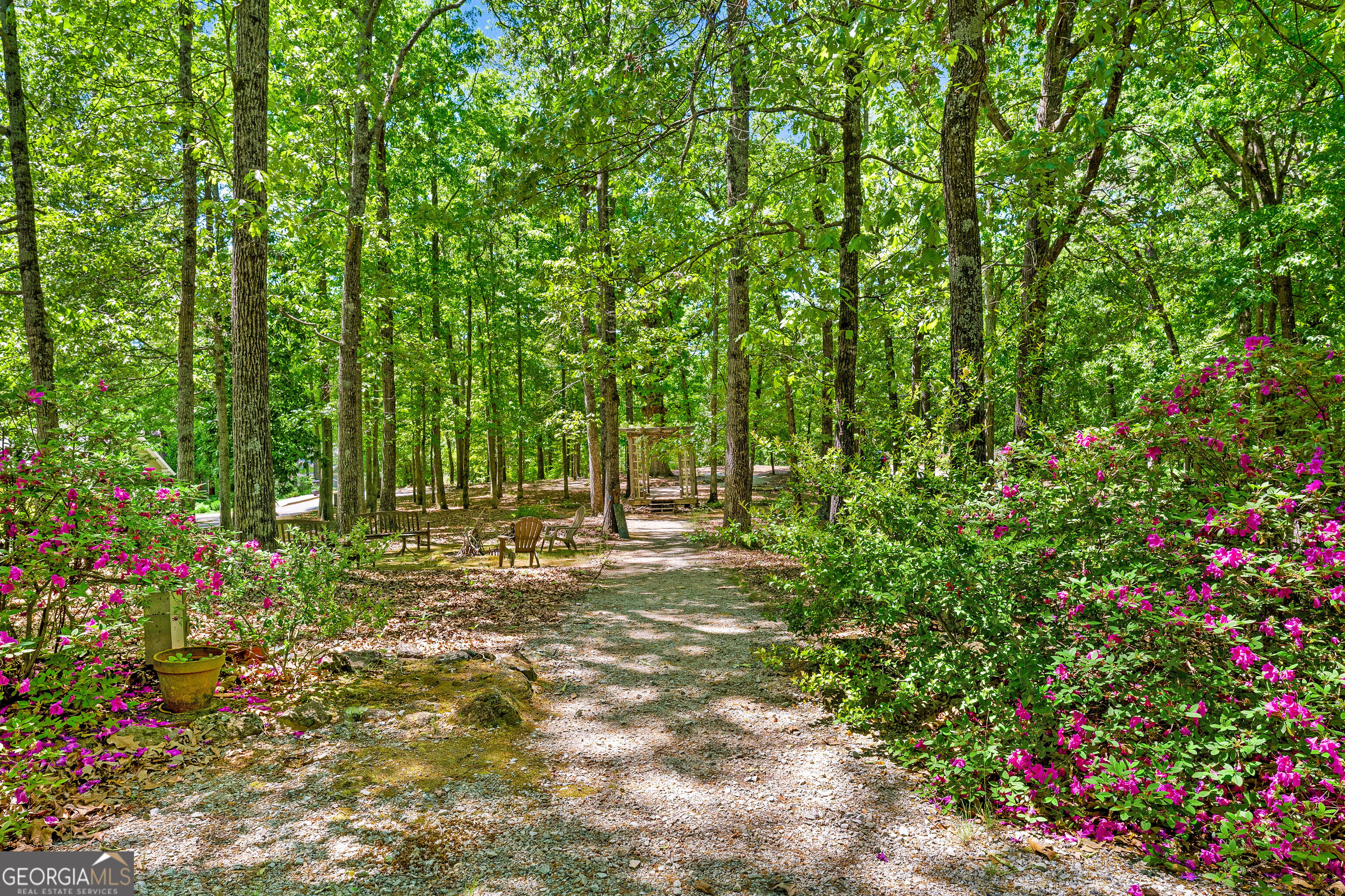 95 Village Drive Hartwell GA 30643