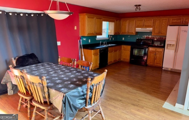 6523 Elberton Highway Dewy Rose GA 30634