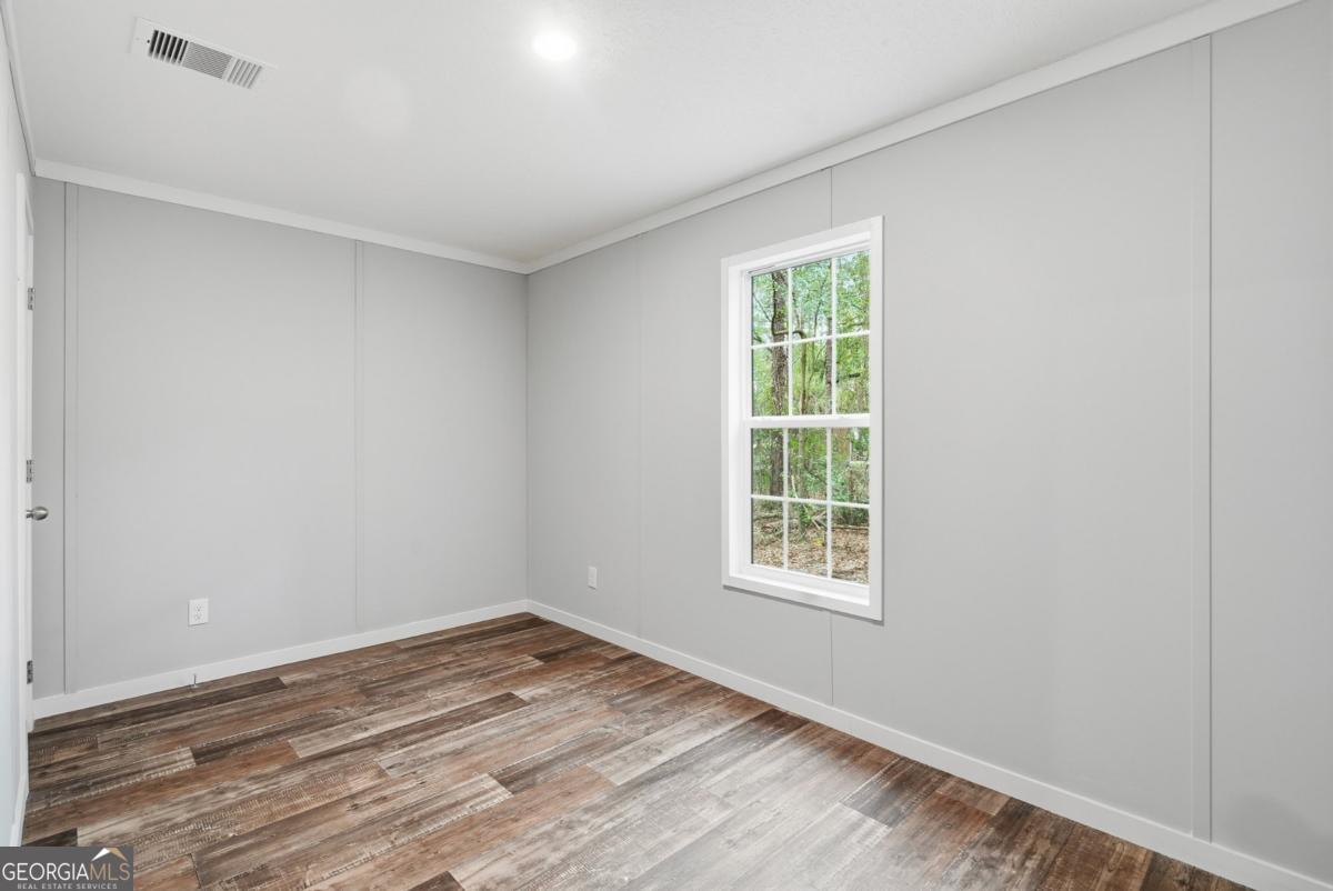 94 Thrasher Lane E Jesup GA 31545
