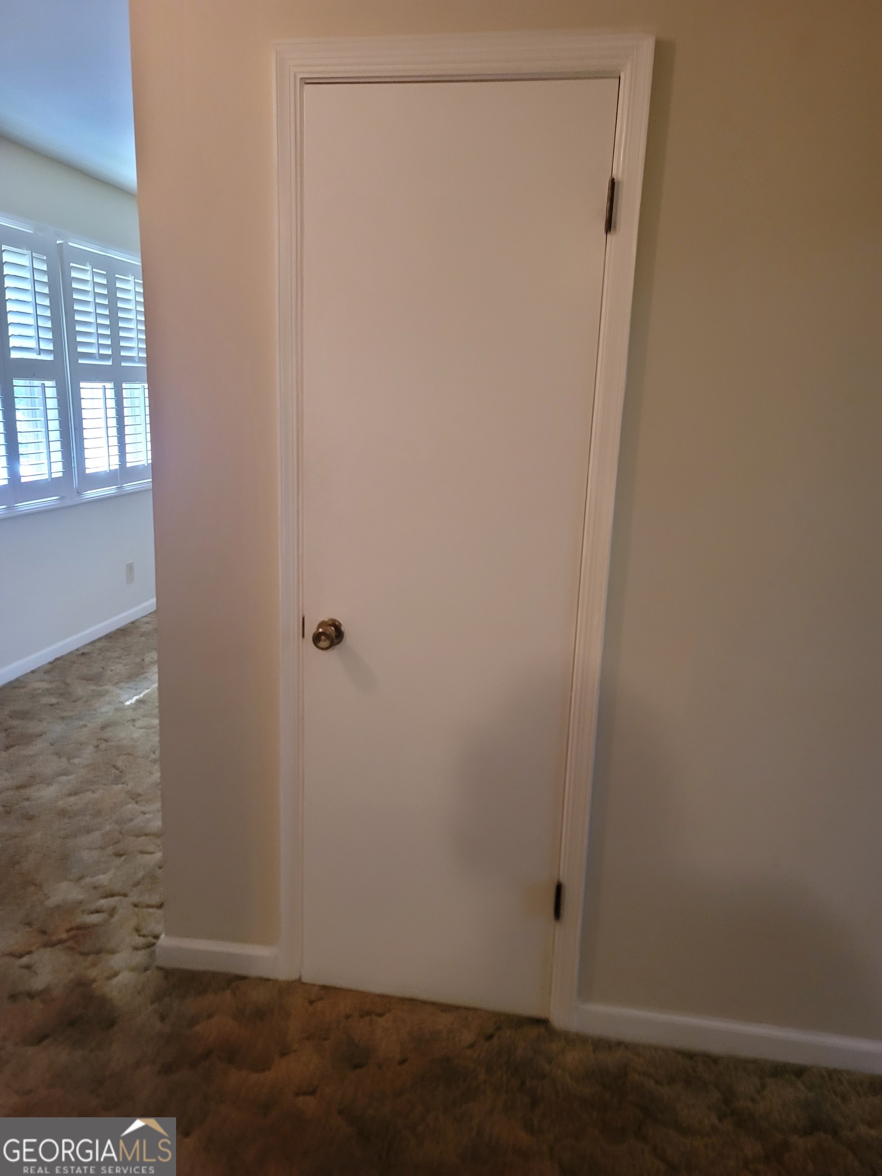 2212 Colonial Circle Gainesville GA 30501