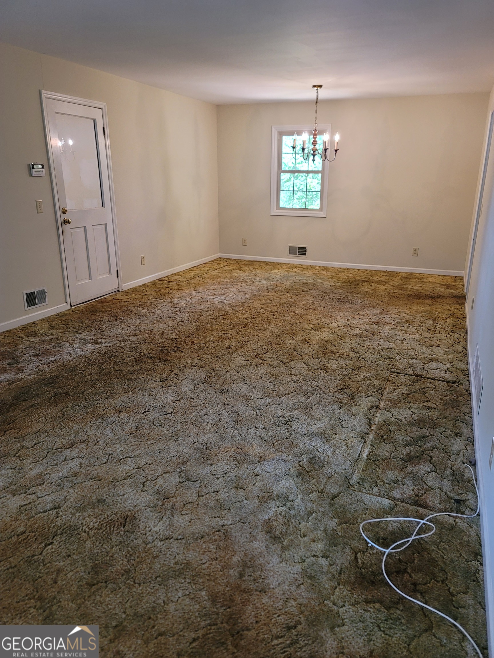 2212 Colonial Circle Gainesville GA 30501